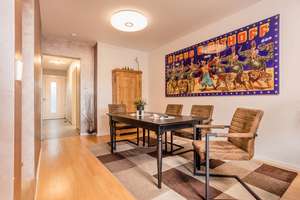 Ein Zuhause zum Wachsen: 
Modernes Townhouse für Ihre Familie.