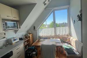 Weidenpesch! Top gepflegte Dachgeschoßwohnung mit Balkon!
Dach, Aufzug, Leitungen, Heizung erneuert – Die vollständige Adresse der Immobilie erhältst du vom Anbieter., 50735 Niehl, Köln – Vorschaubild 8