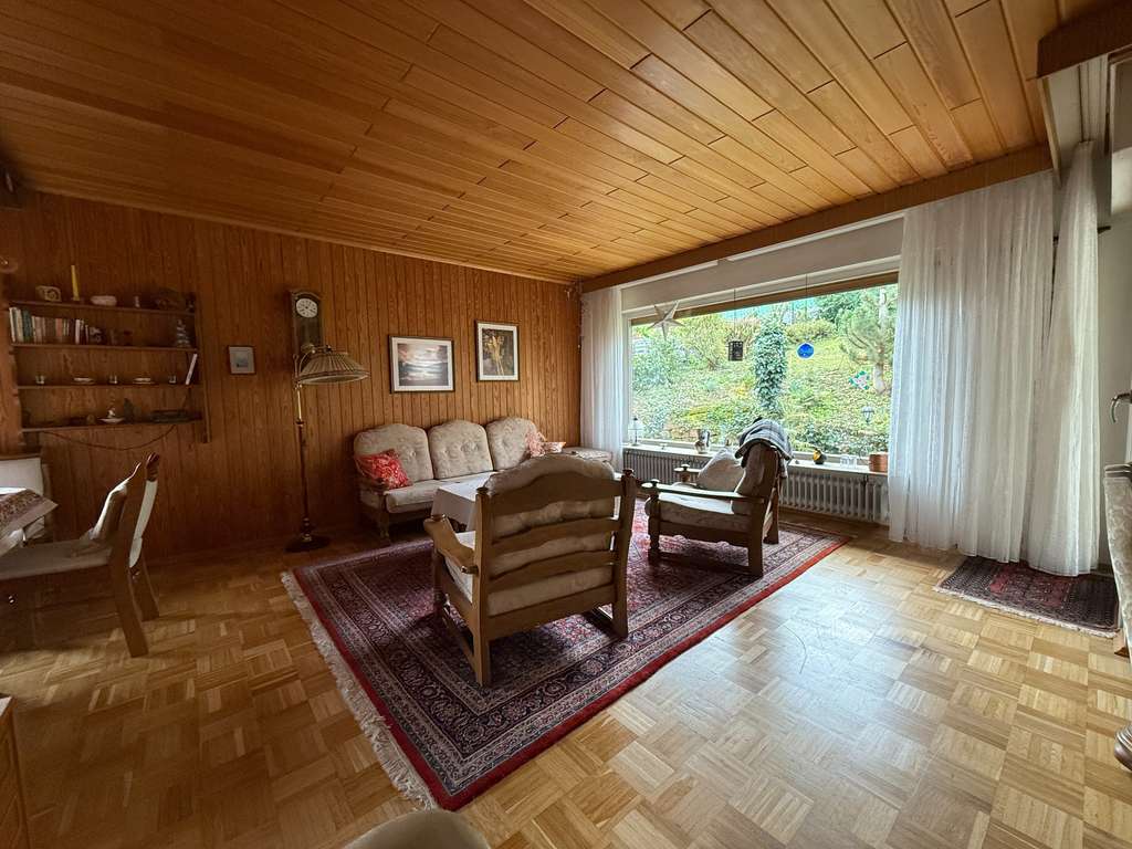 Immobilie in Linsengericht - **Charmantes Einfamilienwohnhaus in Feldrandlage von Linsengericht-Eidengesäß** - Bild 4