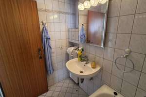 Münster-Kinderhaus, gepflegte, helle, großzügige 3 Zimmerwohnung mit Aufzug zu vermieten – 48159 Kinderhaus-Ost, Münster – Vorschaubild 14