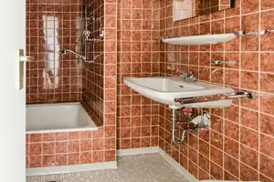 Reserviert! Festpreis: 1.030.000 €,  MFH 390 qm, Top-Lage in Mögeldorf. – Blütenstraße 6, 90480 Nürnberg – Vorschaubild 35