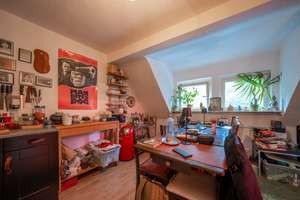Ein Zuhause mit Potenzial auf 458 m² Grund – Zweifamilienhaus für flexible Nutzungsmöglichkeiten – Die vollständige Adresse der Immobilie erhältst du vom Anbieter., 41238 Grenzland-Stadion, Mönchengladbach – Vorschaubild 9