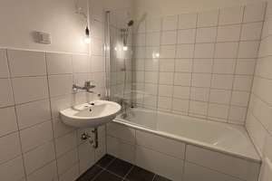 Renovierte 3-Zimmer-Wohnung mit Balkon in Erkrath-ab 01.05. verfügbar! – Sandheider Straße 72, 40699 Erkrath – Vorschaubild 7