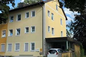 Stadtnah wohnen im Grünen - besonderes MFH mit Seele und
Entwicklungspotenzial – Die vollständige Adresse der Immobilie erhältst du vom Anbieter., 82256 Fürstenfeldbruck – Vorschaubild 8