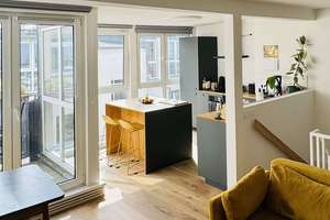 Provisionsfrei: Dachgeschoss-Maisonette mit Terrasse im begehrten Scheunenviertel