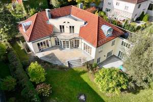 Repräsentative Stadtvilla auf außergewöhnlichem Grundstück nahe der Prinzregentenstraße – Die vollständige Adresse der Immobilie erhältst du vom Anbieter., 83022 Nord, Rosenheim – Vorschaubild 3