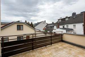 (ANFRAGEN NUR ÜBER KONTAKTFORMULAR, BITTE!) Großzügige Wohnung mit Balkon – Winzerstraße 6, 53129 Dottendorf, Bonn – Vorschaubild 3