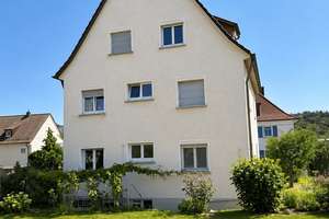 Dreifamilienhaus mit traumhaftem Blick auf den Rotenberg – Die vollständige Adresse der Immobilie erhältst du vom Anbieter., 70327 Gehrenwald, Stuttgart – Vorschaubild 2
