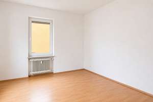 Charmantes Dreifamilienhaus in ruhiger Lage – 60439 Heddernheim, Frankfurt am Main – Vorschaubild 13