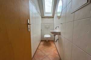 Wohnhaus mit vielen Zimmer und kleinem Grundstück zum Modernisieren in Laupheim-Untersulmetingen – Biberach (Kreis) – Vorschaubild 22