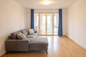 Deine 2 Z-Wohnung zur  anteiligen Untermiete (2 Jahre befristet)
