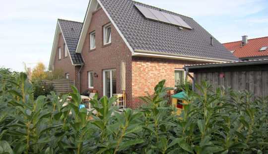 Bild von DHH in ruhiger Sackgassenlage mit Solaranlage und kontrollierter Lüftung, KfW70-Haus