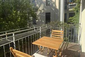Möbliert: Charmante 3-Zimmer-Altbauwohnung mit Balkon in zentraler Münchner Lage – Volkartstraße 48, 80636 Dom Pedro, München – Vorschaubild 2