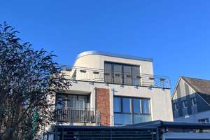 Penthouse-Traum: 3 Zimmer, umlaufende Dachterrasse & eigener Carport – Die vollständige Adresse der Immobilie erhältst du vom Anbieter., 22459 Schnelsen, Hamburg – Vorschaubild 2