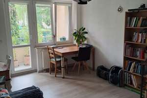 Gepflegte 2-Zimmer-Eigentumswohnung im Hochparterre mit Balkon zum begrünten Innenhof – Mansfelder Straße 64, 1309 Striesen-Süd, Dresden – Vorschaubild 6