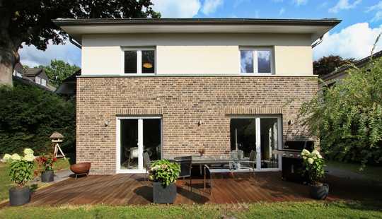 Bild von modernes Haus in ruhiger, zentraler Lage von Duvenstedt