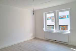 Stuttgart-West  - NEU sanierte 3 Zimmer Altbau Wohnung – Die vollständige Adresse der Immobilie erhältst du vom Anbieter., 70197 Rotebühl, Stuttgart – Vorschaubild 7