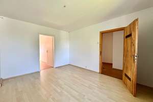 🌿☀️ Schöne 2,5-Zimmer-Wohnung mit EBK und Tageslichtbad in Westparknähe