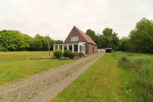 Gepflegtes Wohnhaus mit viel Platz in und ums Haus und einem schönen Grundstück – Die vollständige Adresse der Immobilie erhältst du vom Anbieter., 26871 Papenburg – Vorschaubild 4