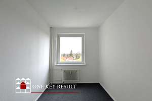Helle, ruhige 4 Zimmer Eigentumswohnung mit tollem Ausblick vom Süd Balkon – Machnower Str. 64, 14165 Zehlendorf, Berlin – Vorschaubild 6