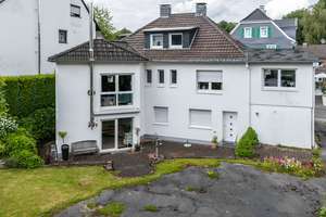 Ungewöhnlich vielseitig: Großzügiges Einfamilienhaus mit Charme, Optionen und Perspektive – Die vollständige Adresse der Immobilie erhältst du vom Anbieter., 42651 Solingen-Mitte, Solingen – Vorschaubild 23