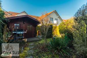 Wohnen mit Stil: Großzügiges Haus mit 6 Zimmern, Wintergarten, Doppelgarage, Kamin & Einliegerwhg! – Die vollständige Adresse der Immobilie erhältst du vom Anbieter., 74211 Leingarten – Vorschaubild 33
