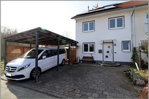 gepflegtes großzügiges Reihenendhaus
in ruhiger Lage