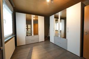 Charmantes, modern gepflegtes Zweifamilienhaus in zentraler Lage von Hanau – Die vollständige Adresse der Immobilie erhältst du vom Anbieter., 63450 Südost, Hanau – Vorschaubild 10
