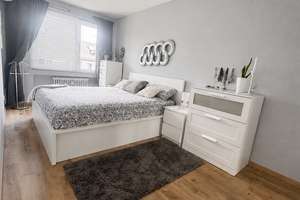 Möblierte 2-Zimmer-Eigentumswohnung mit Balkon, Klima & TG in Wiesbaden – Eltviller Straße 19, 65197 Rheingauviertel / Hollerborn, Wiesbaden – Vorschaubild 3
