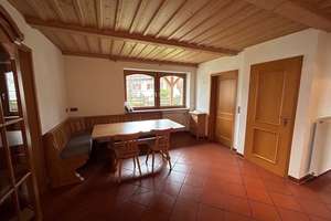 Viel Platz für die Familie – Wohnhaus mit Garten in Ortenburg – Die vollständige Adresse der Immobilie erhältst du vom Anbieter., 94496 Ortenburg – Vorschaubild 8