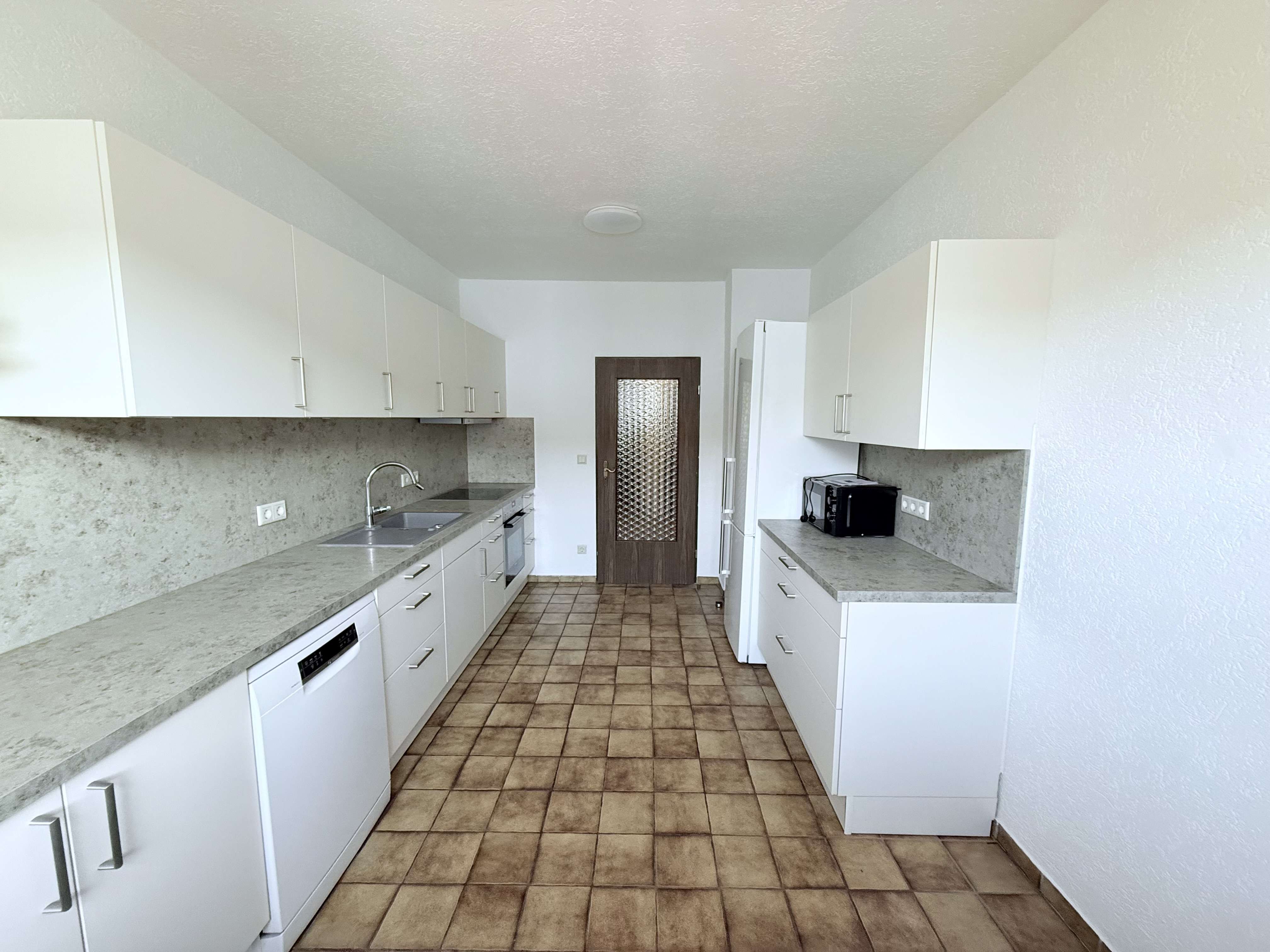 Immobilie in Waging am See - Zentral & ruhig wohnen: Helle 85 m² Wohnung mit Balkon & EBK in Waging am See - Bild 0