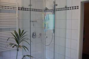 Schöne 3,5-Raum Wohnung mit offenem Kamin und großer Wohnküche – Sybelstr. 34, 45145 Frohnhausen, Essen – Vorschaubild 8