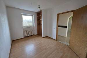 Helle 3-Zimmer Wohnung mit Balkon in Leverkusen-Steinbüchel – Die vollständige Adresse der Immobilie erhältst du vom Anbieter., 51377 Steinbüchel, Leverkusen – Vorschaubild 5