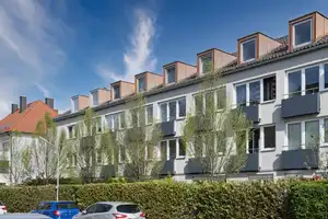 Aufgeteiltes Apartmenthaus! 24 Wohnungen, ideal für möblierte Vermietung! Leerstand 14 Wohnungen! – München – Vorschaubild 1