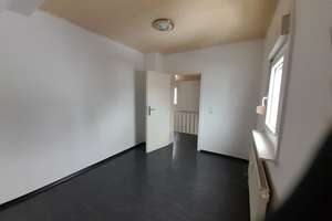 Stadthaus mit Außenstellplatz – Die vollständige Adresse der Immobilie erhältst du vom Anbieter., 63579 Freigericht – Vorschaubild 11