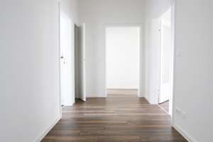 WG- Zimmer in sanierter 5-Zimmer-Wohnung im Herzen von Hannover – Königstraße 51, 30175 Mitte (Ortsteil), Hannover – Vorschaubild 2