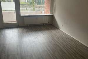 schön sanierte 1-Zimmer-Wohnung mit Balkon in Gelsenkirchen – Kopernikusstraße 28,28a-36, 45888 Bulmke-Hüllen, Gelsenkirchen – Vorschaubild 4