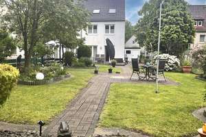 FAMILIENGLÜCK PUR: GARTEN & GARAGE INKLUSIVE! – Die vollständige Adresse der Immobilie erhältst du vom Anbieter., 45896 Hassel, Gelsenkirchen – Vorschaubild 3
