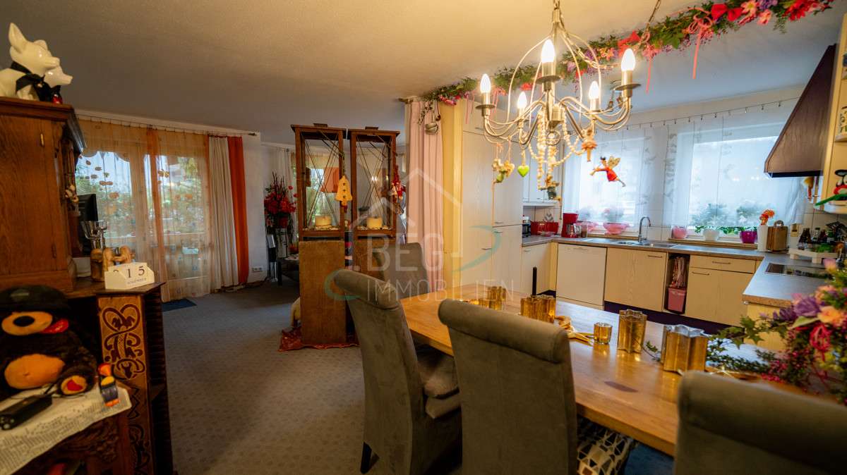 Immobilie in Fichtenberg - Lichtdurchflutete Erdgeschosswohnung mit Garage und Stellplatz - Bild 1