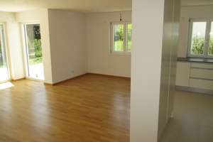 MFH (in WEG aufgeteilt) in M-Obermenzing (große DG-Wohnung frei ab September) – Die vollständige Adresse der Immobilie erhältst du vom Anbieter., 81247 Obermenzing, München – Vorschaubild 4