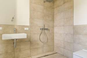 NEU *Paul & Partner* PENTHOUSE-MAISONETTE MIT RUND-UM-BLICK! EINDRUCKSVOLL UND EXKLUSIV ! – Die vollständige Adresse der Immobilie erhältst du vom Anbieter., 65189 Nordost, Wiesbaden – Vorschaubild 40