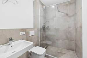 Großzügiges Apartment mit Balkon und TG-Einzelstellplatz – Die vollständige Adresse der Immobilie erhältst du vom Anbieter., 81476 Forstenried, München – Vorschaubild 4