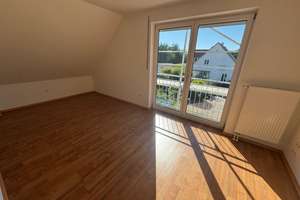 Sonnige Doppelhaushälfte mit Garage, Terrasse und Garten in Hilgertshausen zu vermieten! – 86567 Hilgertshausen-Tandern – Vorschaubild 10