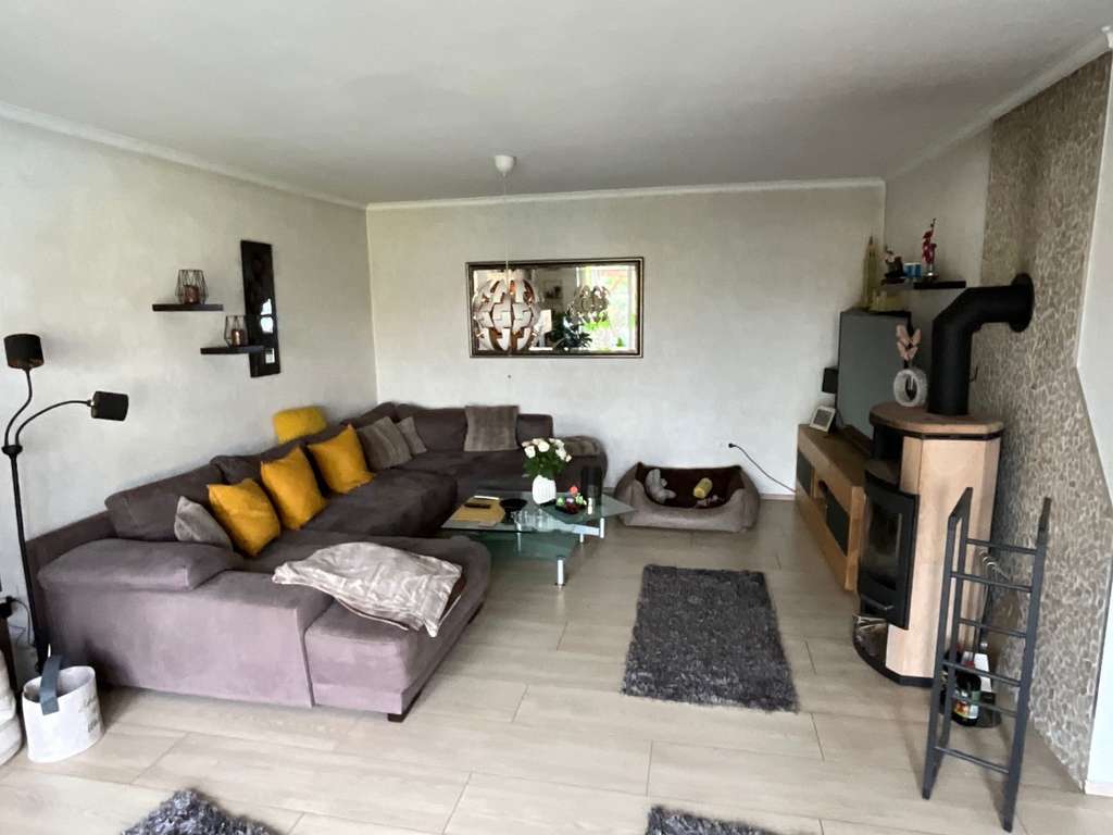 Immobilie in Surwold - Exklusives Einfamilienhaus mit großzügigem Raumkonzept  - Bild 4