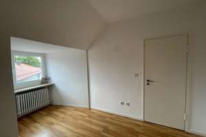 Perfekt geschnittene 3-Zimmer-Whg mit 2 Balkonen in Bestlage Pasing – Die vollständige Adresse der Immobilie erhältst du vom Anbieter., 81241 Pasing, München – Vorschaubild 9