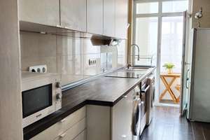 Bezugsfrei: Sanierter 3-Zi.-Stuckaltbau mit Balkon nahe Hölderlinplatz – provisionsfrei – 70193 Hölderlinplatz, Stuttgart – Vorschaubild 4