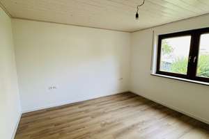 Stilvolle, kernsanierte 3-Zimmer-Wohnung mit Garten & Garage in Stuttgart-Büsnau – Die vollständige Adresse der Immobilie erhältst du vom Anbieter., 70569 Büsnau, Stuttgart – Vorschaubild 13