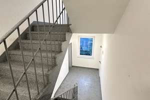 IHR NEUES ZUHAUSE IN FLINGERN: 3 ZIMMER, TERRASSE UND DACHBODEN – Ackerstr. 90, 40233 Flingern Nord, Düsseldorf – Vorschaubild 13