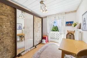 Charmante Doppelhaushälfte mit Garten und Doppelgarage – Die vollständige Adresse der Immobilie erhältst du vom Anbieter., 90542 Eckental – Vorschaubild 6