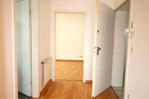 Stilvolle Eigentumswohnung mit großzügigem Balkon in begehrter Wohnlage von Essen-Kettwig! – Ringstraße 159, 45219 Kettwig, Essen – Vorschaubild 5